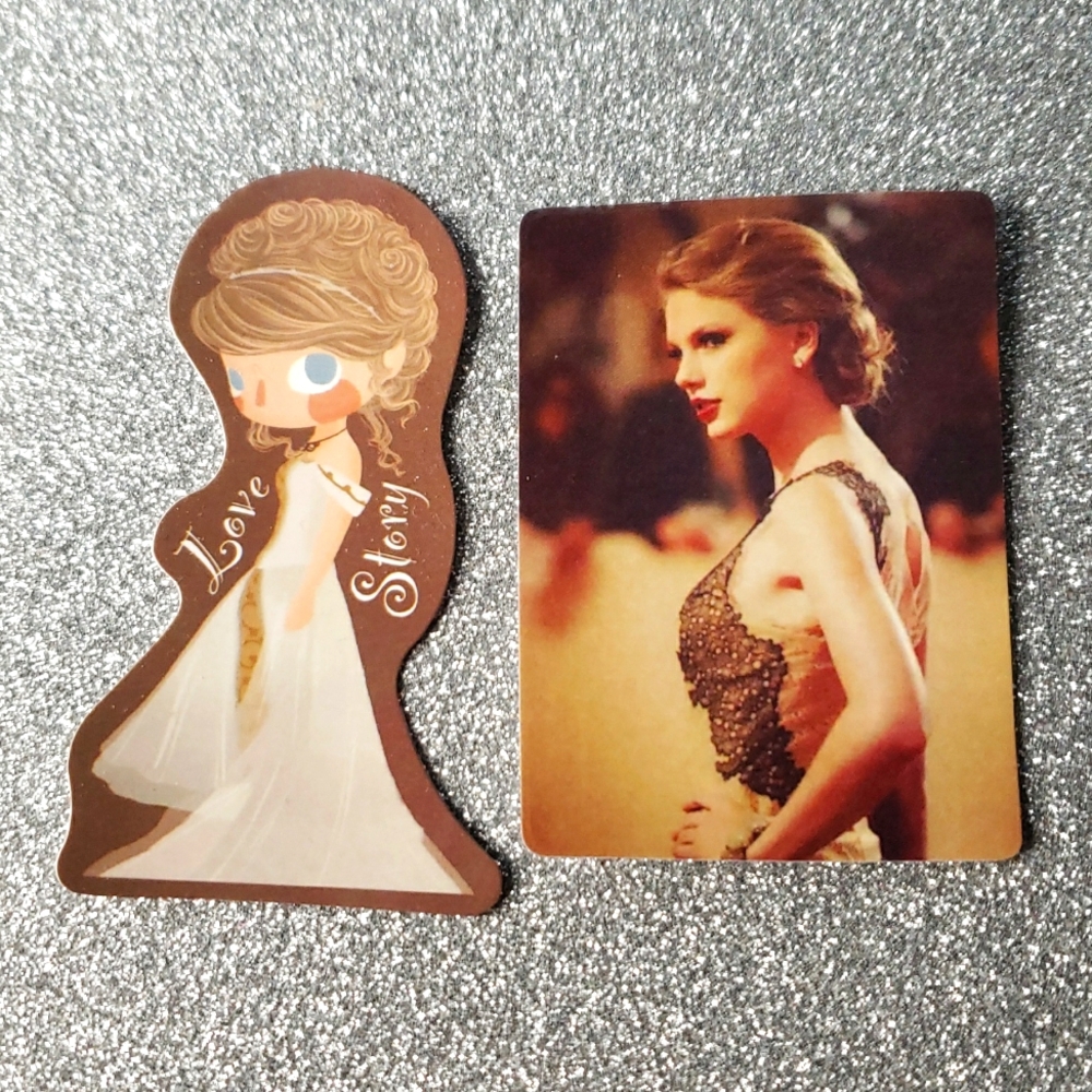 10/$10 Taylor Swift FEARLESS WATERPROOF Sticker